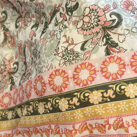 Floral Bohemian Women's Top - Picture 11 of 11